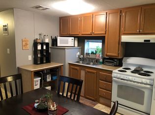 108 11th Ave SW TRLR 5, Bowman, ND 58623