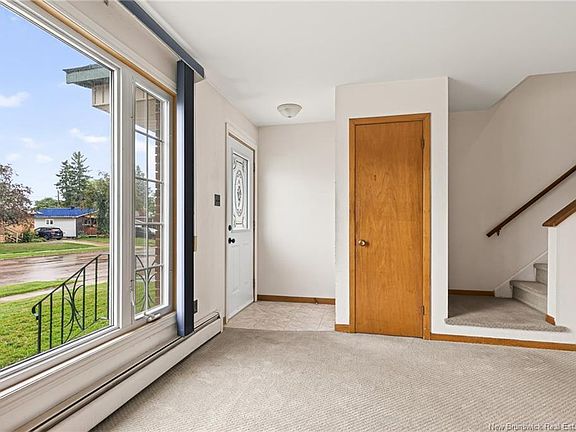 2nd image of 166 Ayer Ave #164