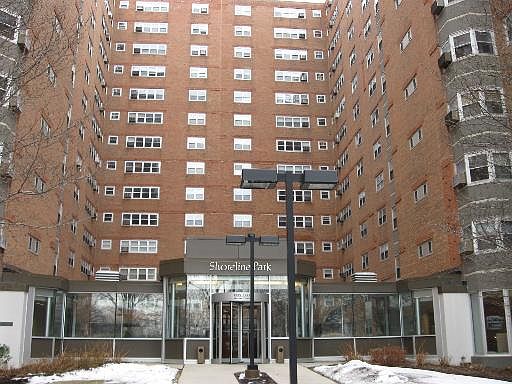 1st image of 4970 N Marine Dr APT 821