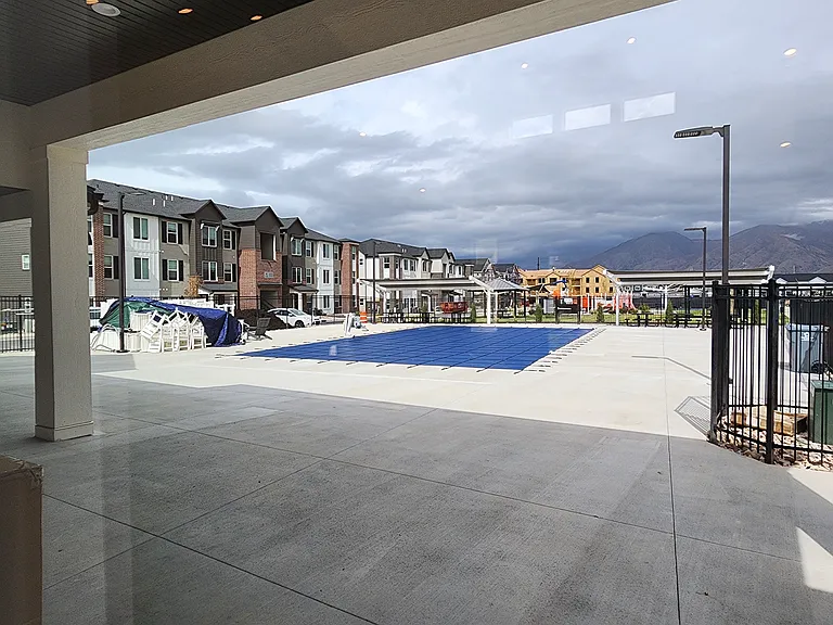 4735 S Alder Dr #F204 — Photo 33