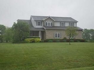 4612 Arrowhead Dr NW, Carroll, OH 43112
