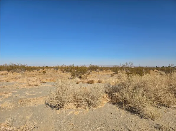 0 Palmdale Rd #3101-431-05, Phelan, CA 92371