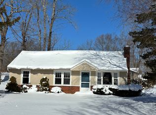 18 Buttonball Rd, Old Lyme, CT 06371