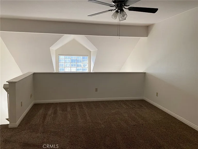 805 W Grondahl St — Photo 20