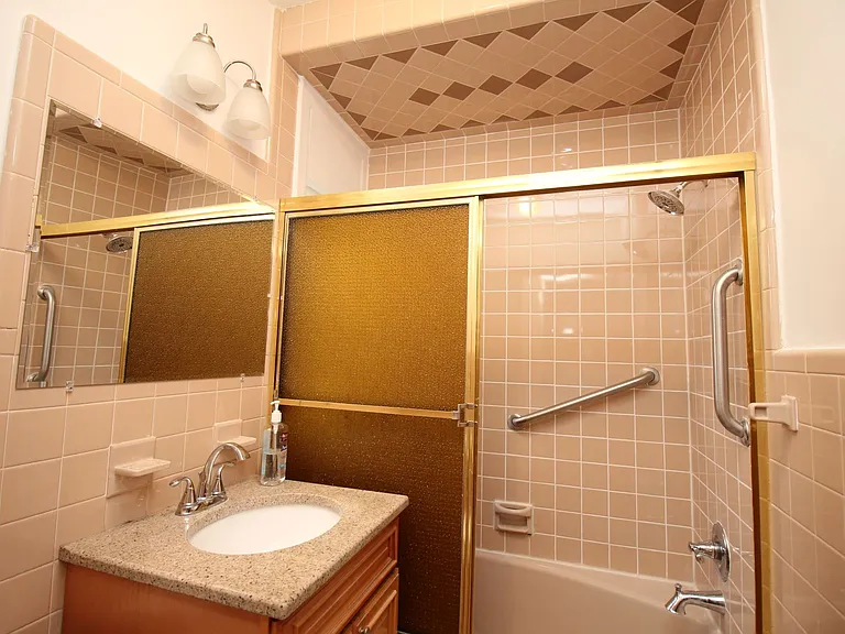 9005 Fort Hamilton Pkwy #2 — Photo 7