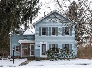 88 High St, Northampton, MA 01062