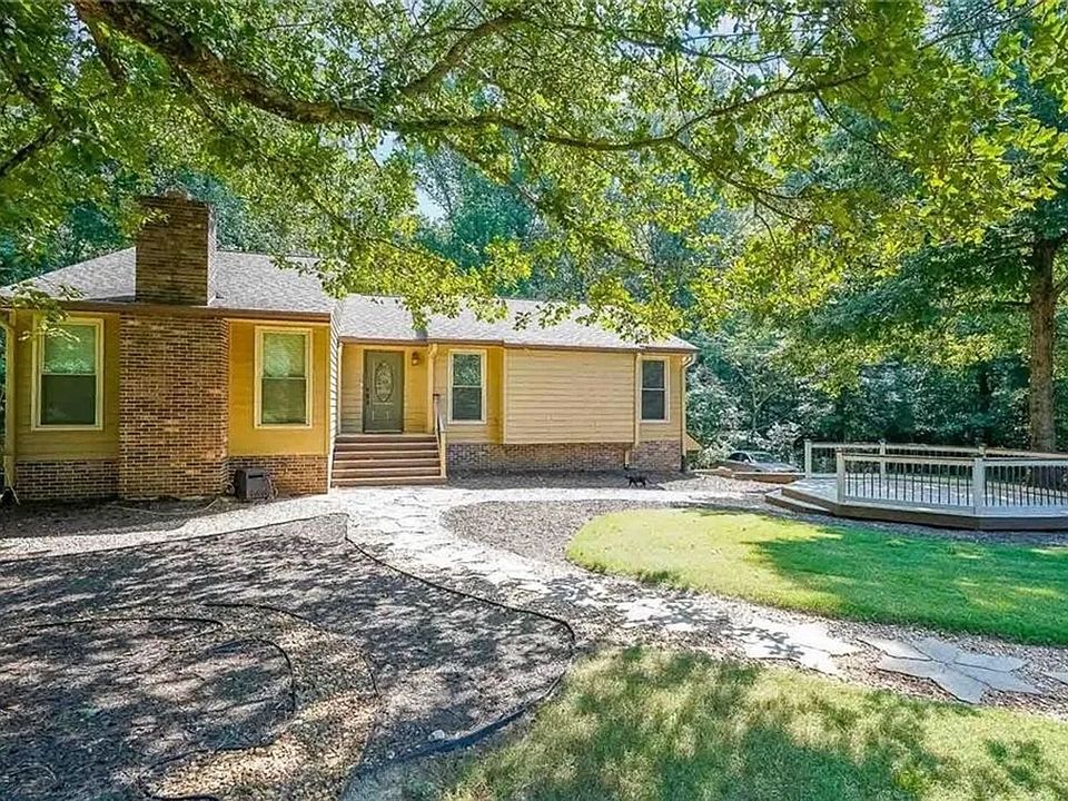 1st image of 1801 Azalea Dr