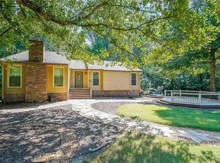 1801 Azalea Dr, Lawrenceville, GA 30043