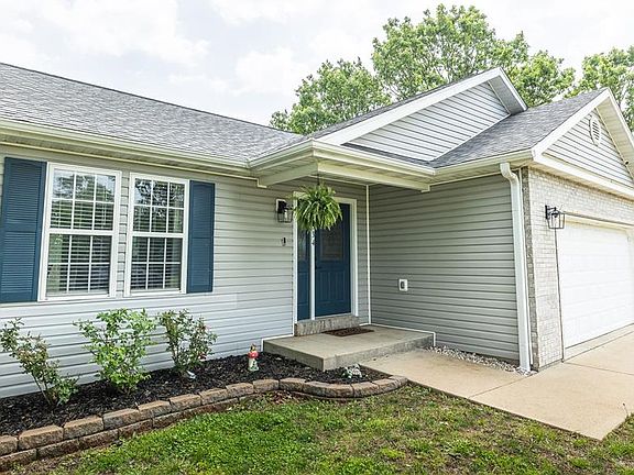 4th image of 20834 Lacombe Rd