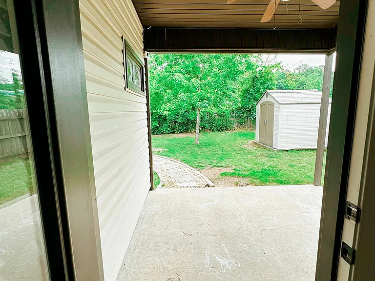 223 Falling Waters Way — Photo 10