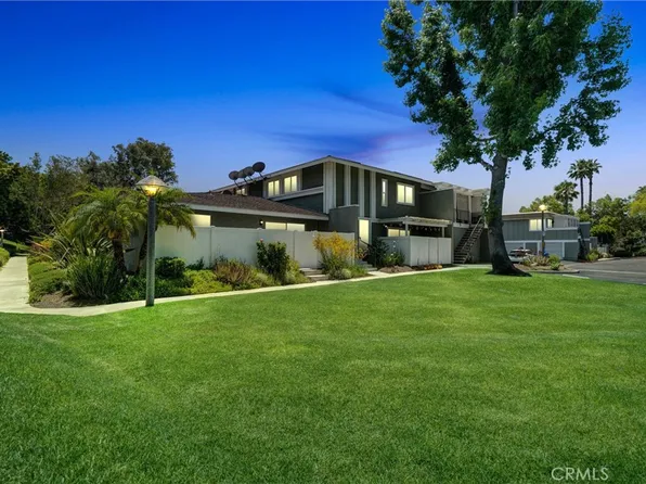 23018 Via Cereza #A1, Mission Viejo, CA 92691