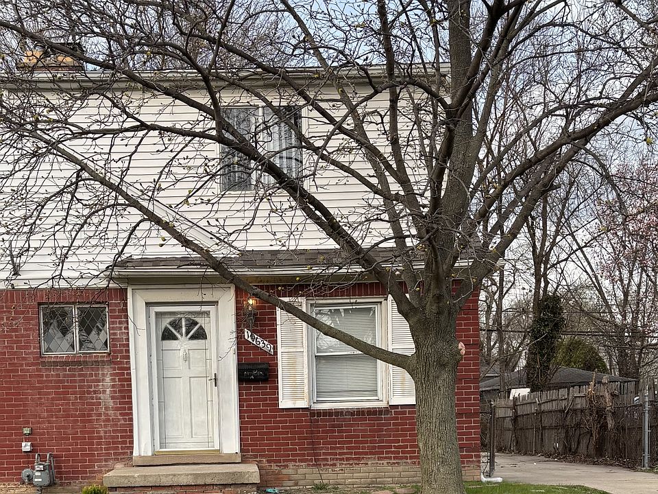 1st image of 19639 Moross Rd #1