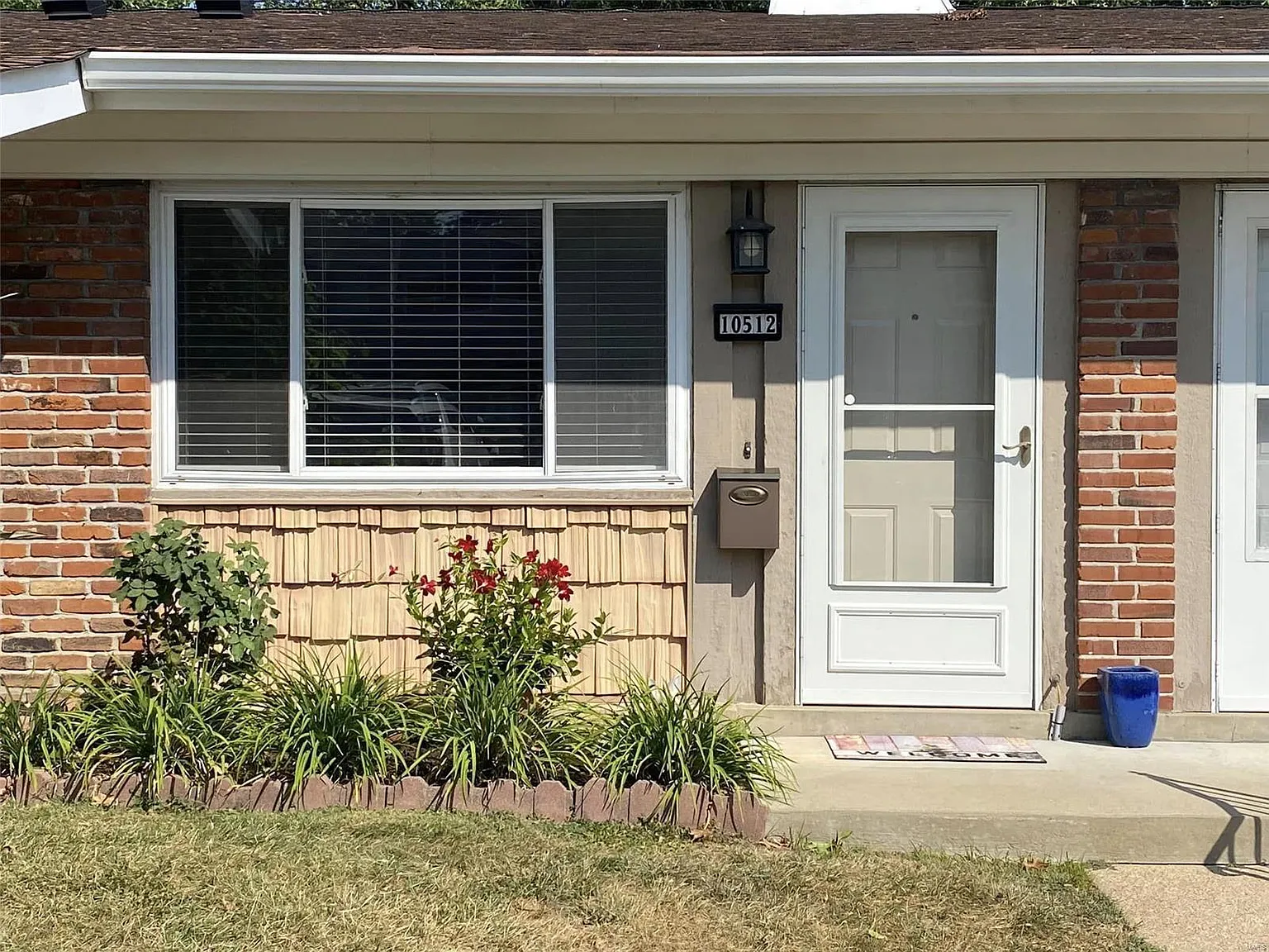 10512 Carroll Wood Way photo 1