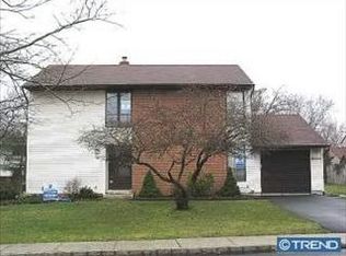 16 Overton Rd, East Windsor, NJ 08520