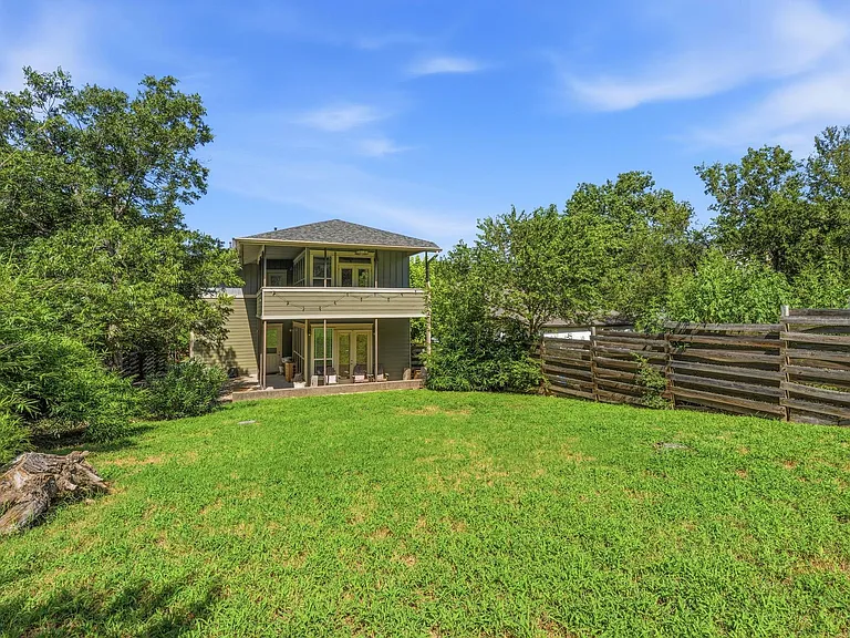 1305 Cometa St — Photo 26