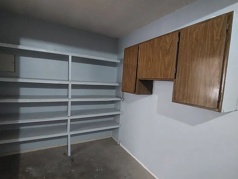 2212 Cumbre Negra St — Photo 27