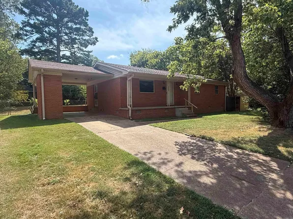 710 N Spruce St, Searcy, AR 72143