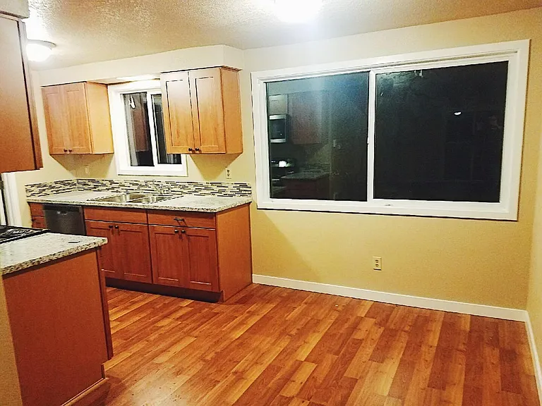210 SE 172nd Ave #210 — Photo 4
