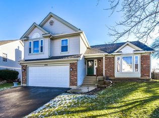 486 Cromwell Ct, Lake Zurich, IL
