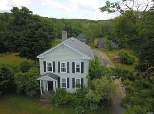2610 Fenner Rd, Cazenovia, NY 13035