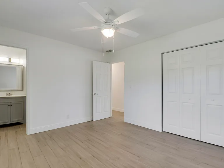 816 Juniper Dr — Photo 8