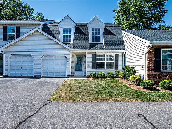 3rd image of 242 Glastonbury Ln