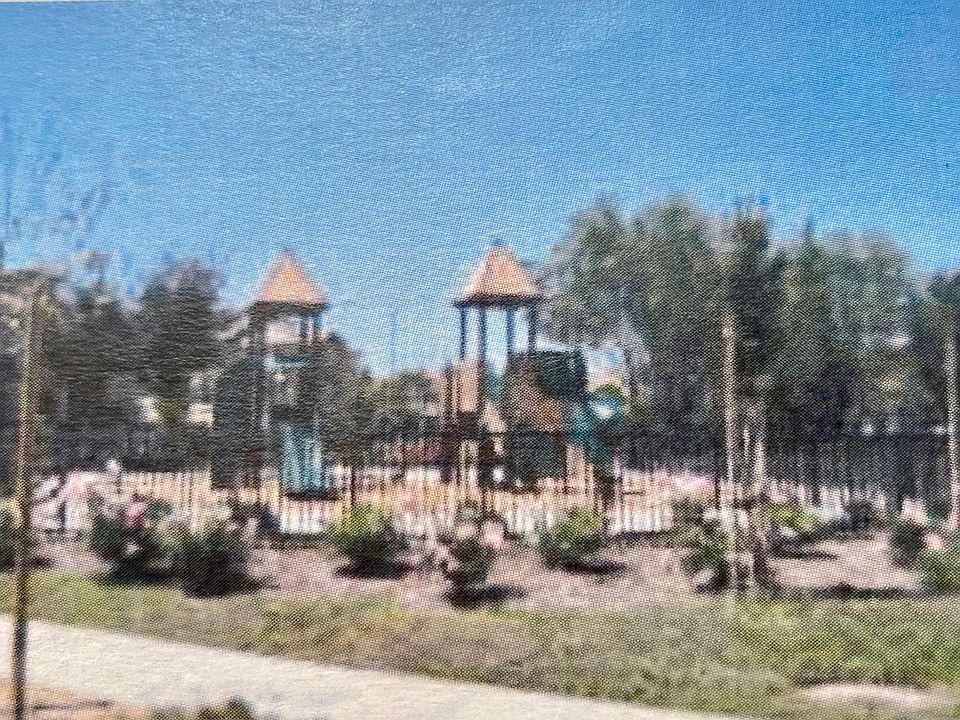 1st image of 1189 Avenida Benito