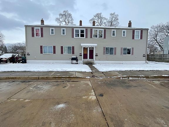 2nd image of 43 24th St S