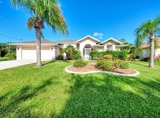 139 Long Meadow Ln, Rotonda West, FL 33947