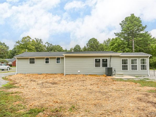 17096 Courtney Rd, Hanover, VA 23069