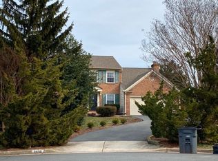 3898 Plum Run Ct, Fairfax, VA 22033