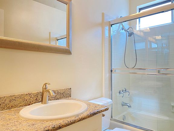 Modern Bathroom