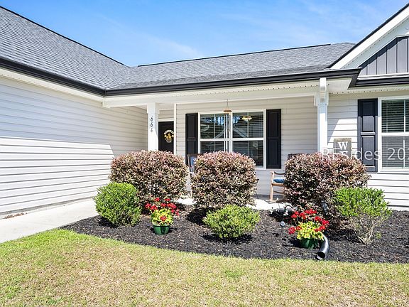 3rd image of 664 Ridgeland Lakes Dr
