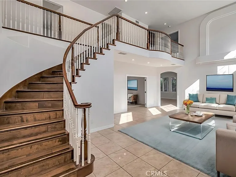 19754 Mariposa Creek Way — Photo 2