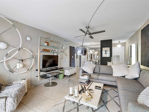 3rd image of 6800 NE 22nd Way #2129