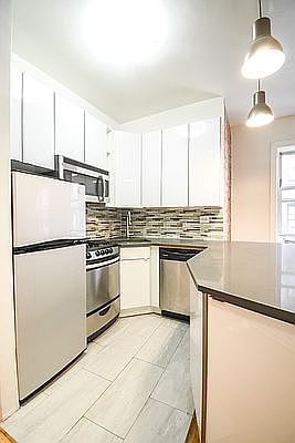 2nd image of 605 W 141st St APT 32
