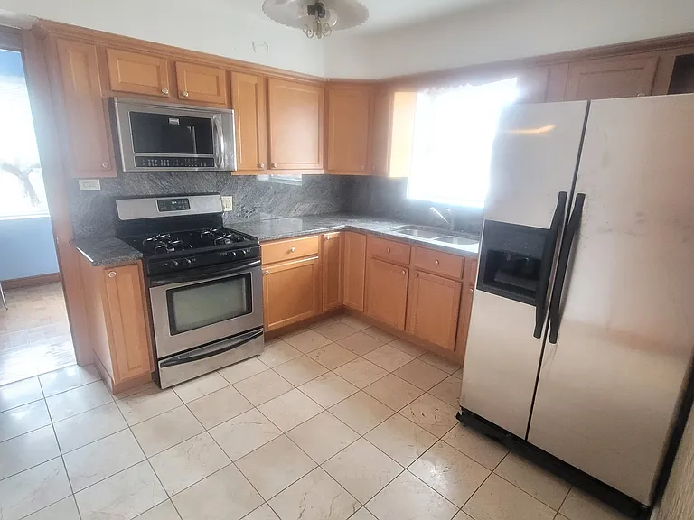 5113 N Mango Ave #2 — Photo 16