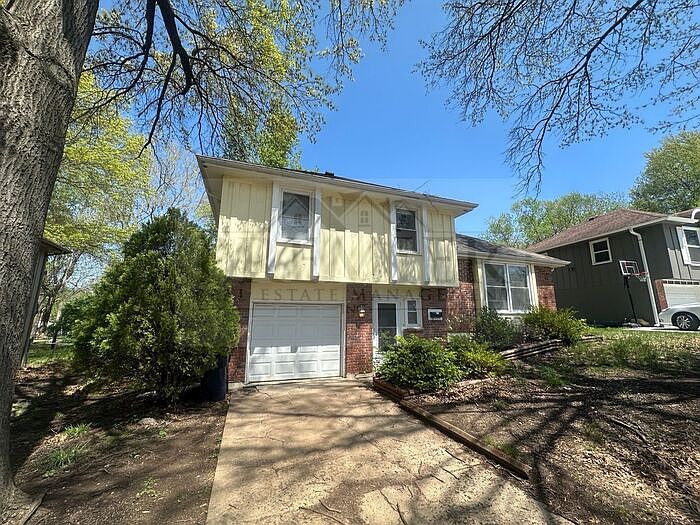 1st image of 8300 E 104th Ter