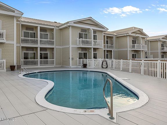 2nd image of 602 W Fort Macon Road #115