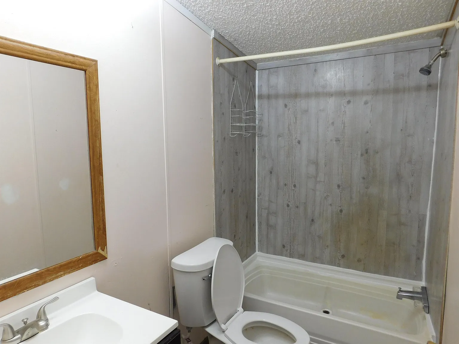 1561 Benton Station Road - 1 — Photo 4
