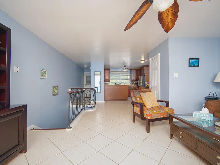 F6 Coakley Bay Est #EB — Photo 6