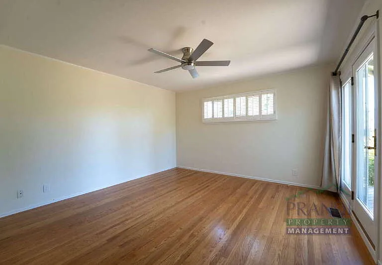 219 Mark Twain Ave — Photo 15