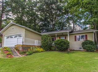 12 Oakwood Rd, Candler, NC 28715