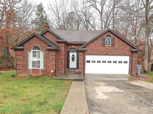 2118 Sloan Dr, Charlotte, NC 28208