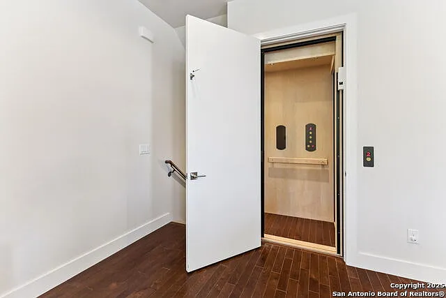 135 Cedar St #105 — Photo 9