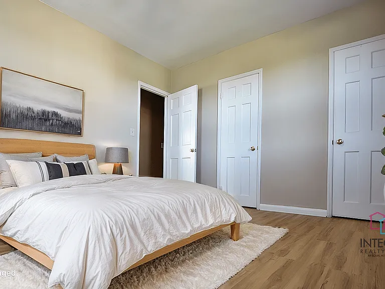 12929 Shaker Blvd — Photo 14