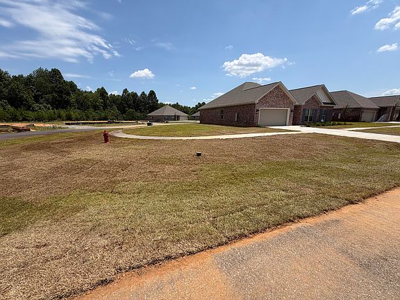 3rd image of 118 Castlewoods Way