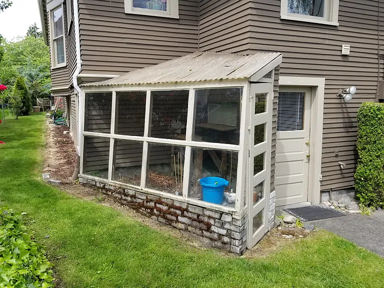 5516 12th Ave NE — Photo 17