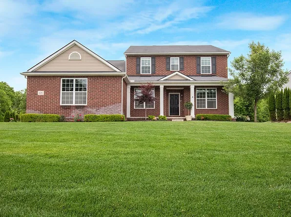 629 Melrose Ct, Oakland, MI 48363
