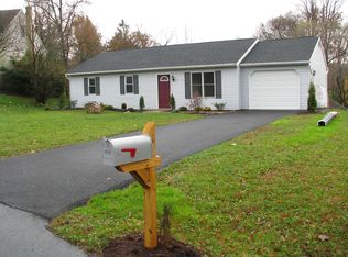 939 Daniel Dr, Stevens, PA 17578